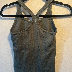 Lulu lemon workout top